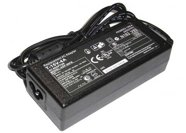 Toshiba-15V-4A-3.0mm.jpg